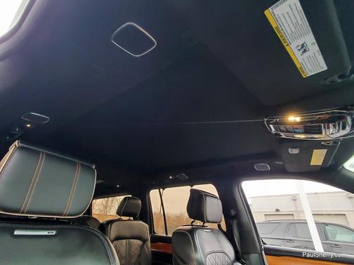 2022 Jeep Grand Wagoneer Series III 4x4