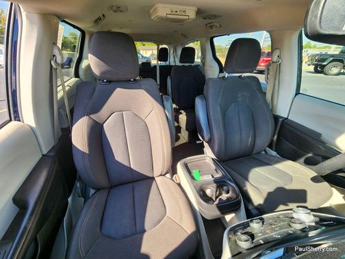 2020 Chrysler Pacifica Touring