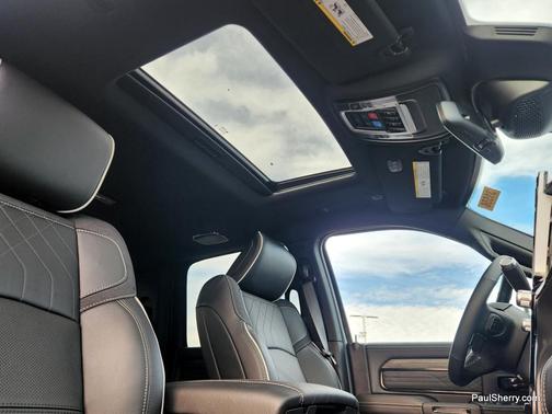 2026 RAM 2500 Limited Mega Cab 4x4 6'4' Box