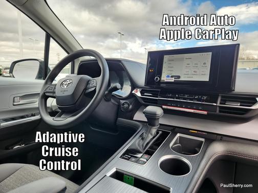 Ice Cap 2026 Toyota Sienna LE