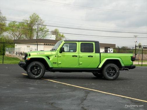 2025 Jeep Gladiator Sport