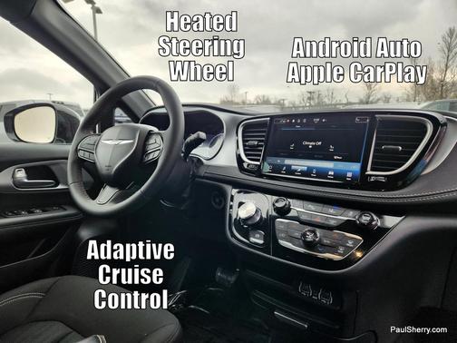 2024 Chrysler Pacifica Touring