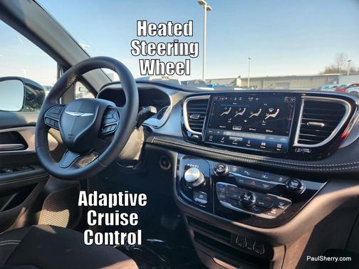 2024 Chrysler Pacifica Touring