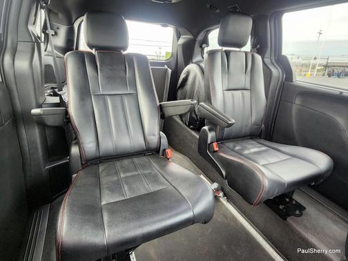 2020 Dodge Grand Caravan GT