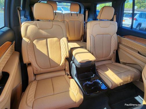 2025 Jeep Grand Cherokee L Summit Reserve