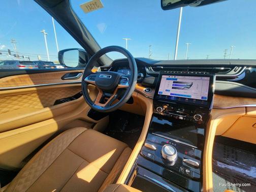2025 Jeep Grand Cherokee L Summit Reserve