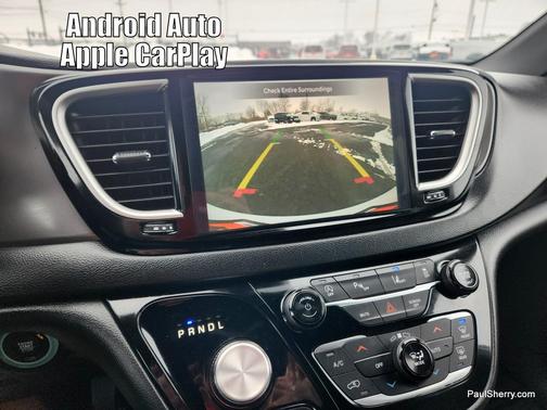 2026 Chrysler Voyager LX