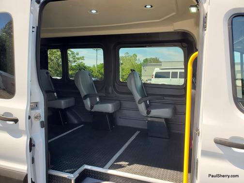 Oxford White 2020 Ford Transit-250 Base
