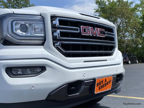 Summit White 2017 GMC Sierra 1500 SLE
