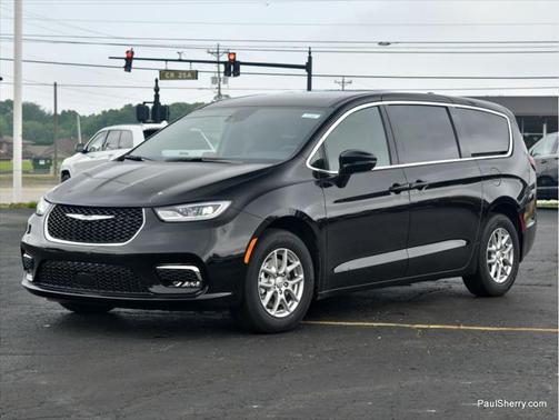 2025 Chrysler Pacifica L