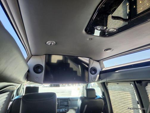 2023 Chevrolet Express 2500 LT