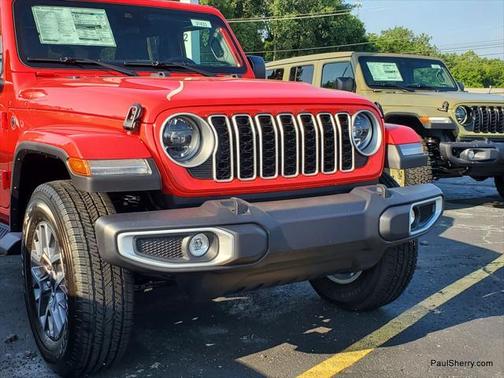 2025 Jeep Wrangler 4-Door Sahara 4x4