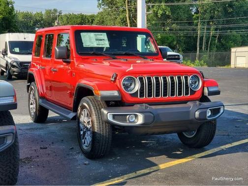 2025 Jeep Wrangler 4-Door Sahara 4x4