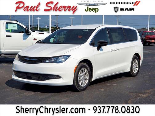 2025 Chrysler Voyager LX