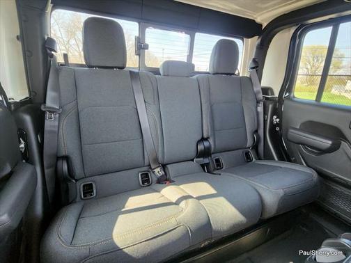 2025 Jeep Gladiator Willys