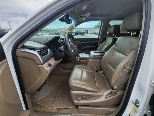 Summit White 2016 Chevrolet Suburban LTZ