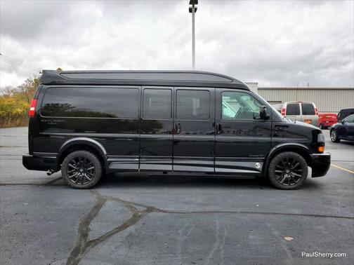 2020 GMC Savana 2500 Work Van