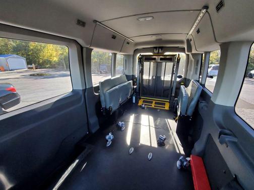 2020 Ford Transit-350 XL