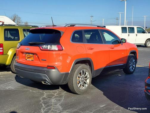 Spitfire Orange Clearcoat 2021 Jeep Cherokee Latitude Lux