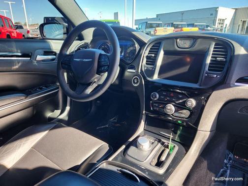 2023 Chrysler 300 S