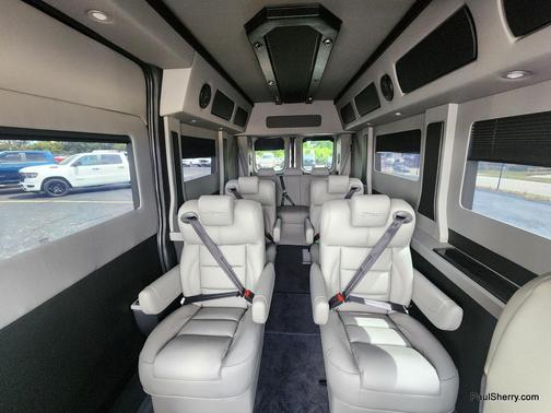 Black Clearcoat 2026 RAM ProMaster 3500 High Roof