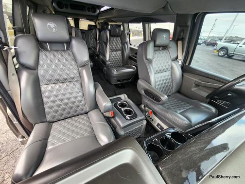 2023 GMC Savana 2500 Work Van