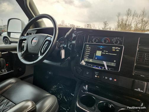 2023 GMC Savana 2500 Work Van