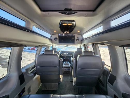 2020 GMC Savana 2500 Work Van