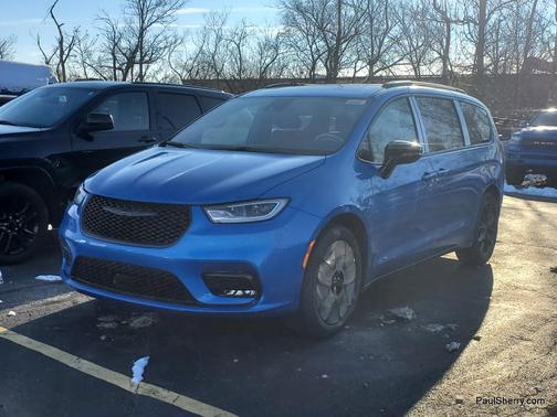 2026 Chrysler Pacifica L