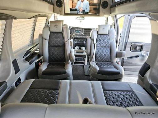 2021 Chevrolet Express 2500 LS