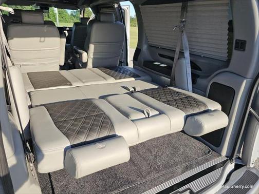 2021 Chevrolet Express 2500 LS