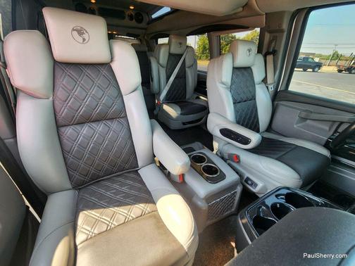 2021 Chevrolet Express 2500 LS