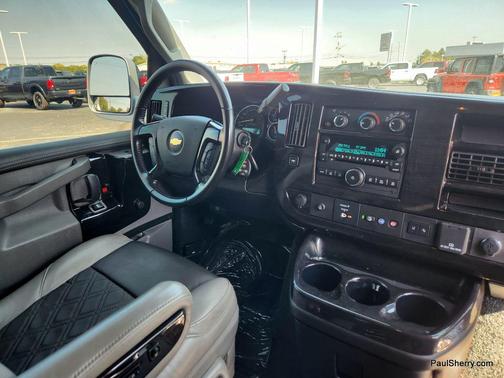2021 Chevrolet Express 2500 LS