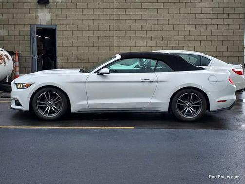 2017 Ford Mustang EcoBoost Premium