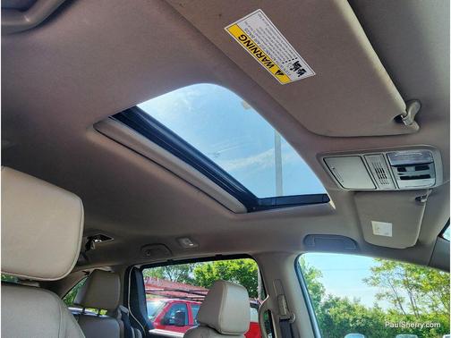 White Diamond Pearl 2019 Honda Odyssey EX-L