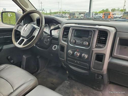 2017 RAM 2500 Tradesman Regular Cab 4x2 8' Box