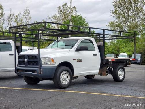 2017 RAM 2500 Tradesman Regular Cab 4x2 8' Box