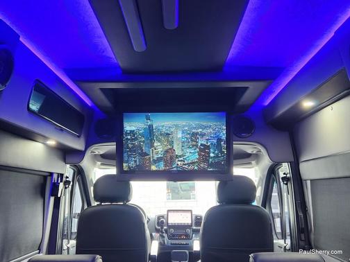 Black Clearcoat 2023 RAM ProMaster 3500 Window Van High Roof