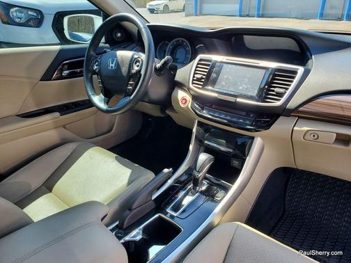 2017 Honda Accord Touring V6