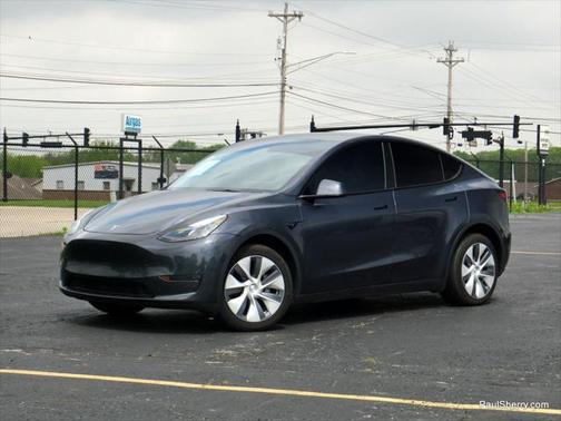2024 Tesla Model Y Long Range Dual Motor All-Wheel Drive