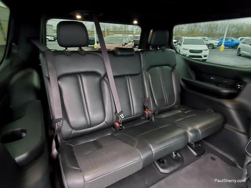 2022 Jeep Wagoneer Series III 4x2