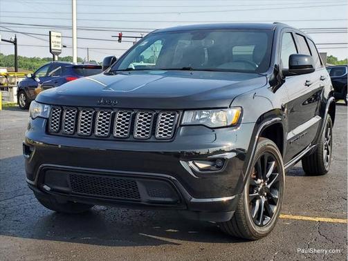 2022 Jeep Grand Cherokee Altitude