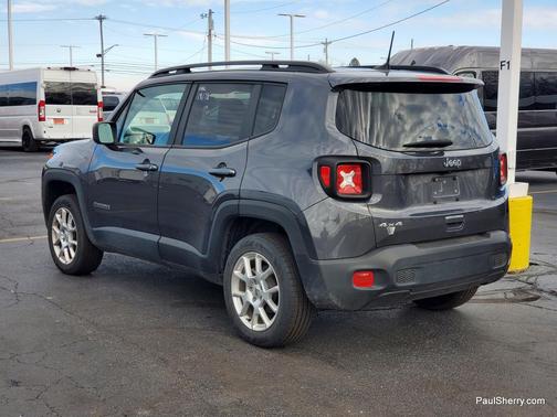2023 Jeep Renegade Latitude