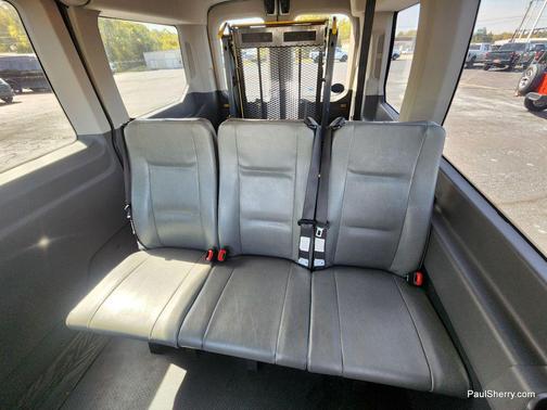 2020 Ford Transit-150 XL
