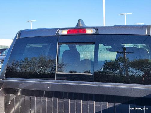 Granite Crystal Metallic Clearcoat 2026 RAM 1500 Big Horn/Lone Star