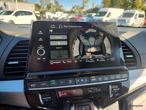 2025 Honda Odyssey Touring