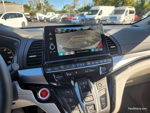 2025 Honda Odyssey Touring