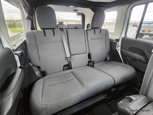 Bright White Clearcoat 2025 Jeep Wrangler 4xe Sahara