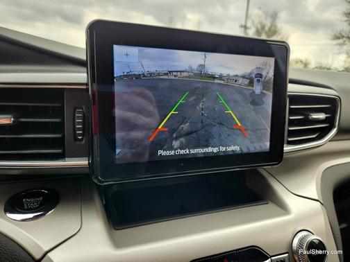 Carbonized Gray Metallic 2024 Ford Explorer XLT