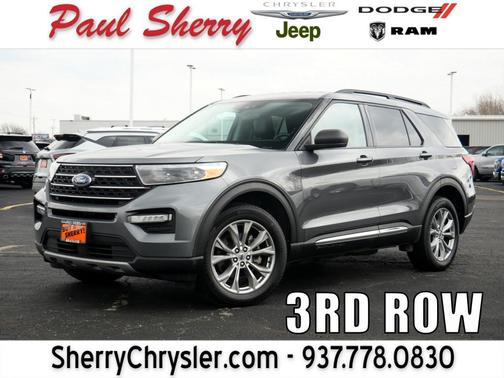 Carbonized Gray Metallic 2024 Ford Explorer XLT